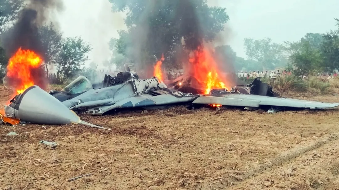 Kashmir fighter jet crash